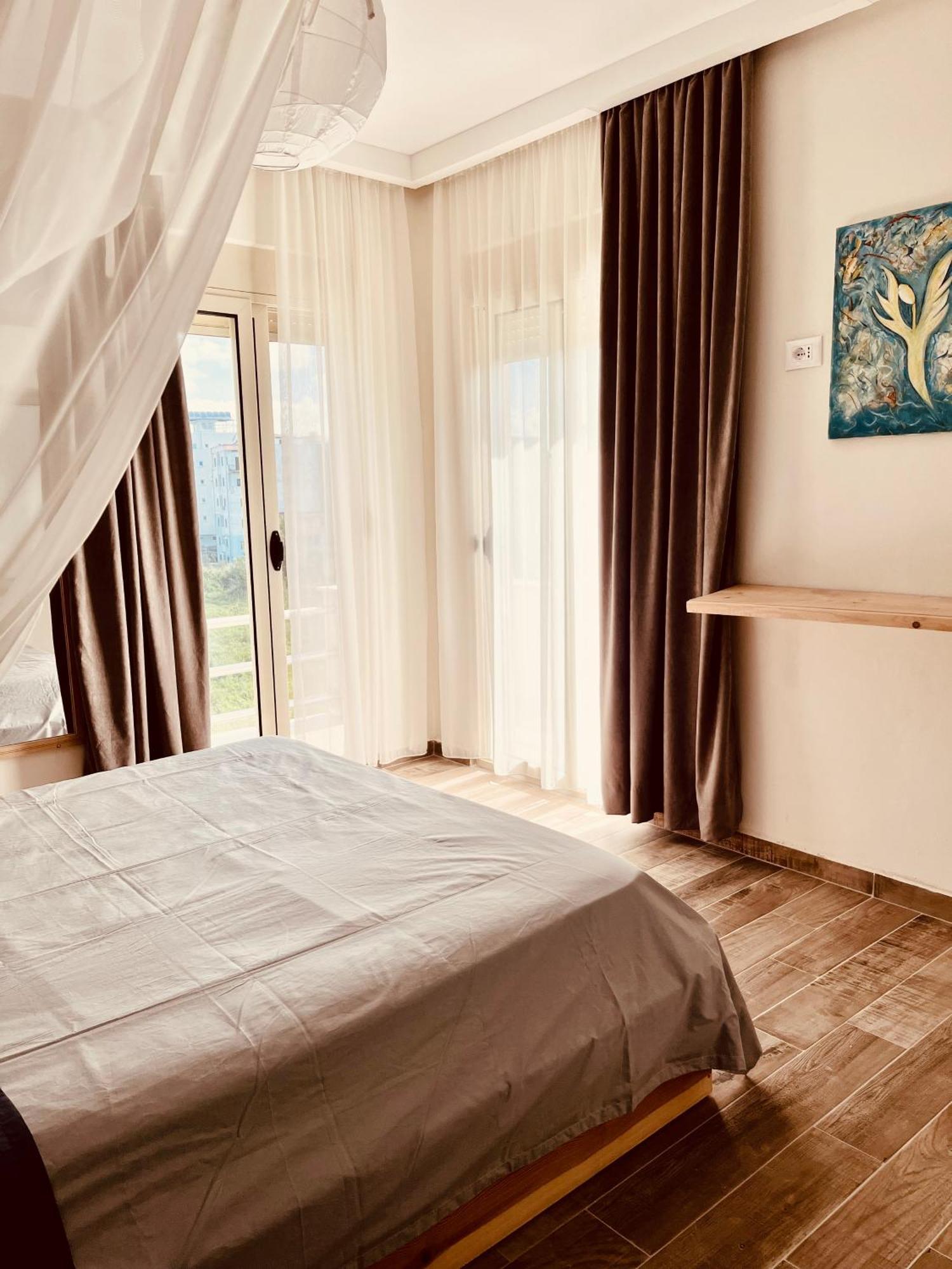 Family Tree - Quiet Area - Self Check In Aparthotel Golem  Ngoại thất bức ảnh