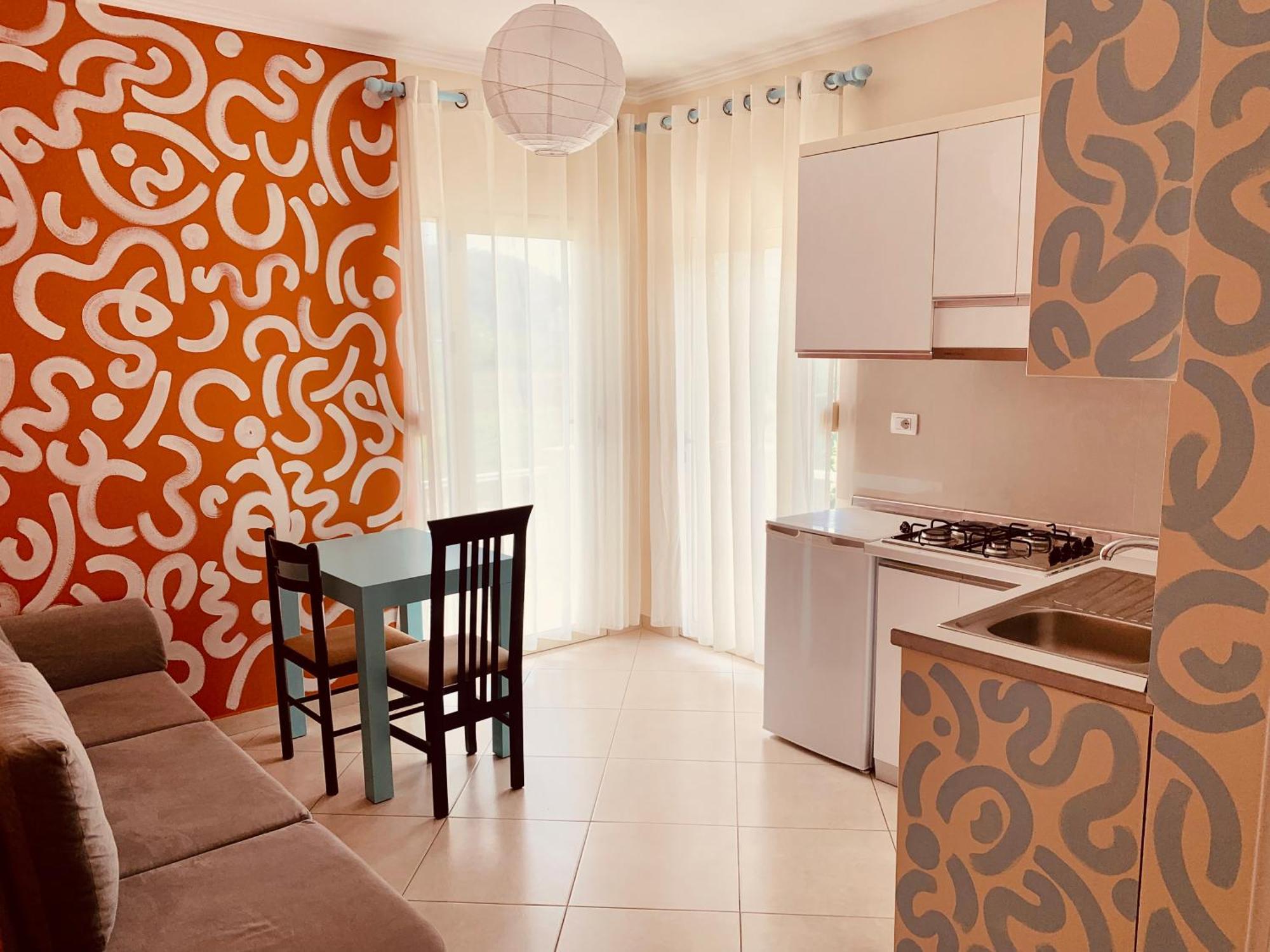 Family Tree - Quiet Area - Self Check In Aparthotel Golem  Ngoại thất bức ảnh